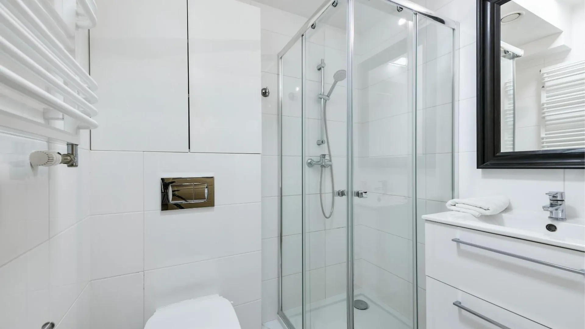 Waterlane Island Deluxe 5B By Grand Apartments Gdańsk